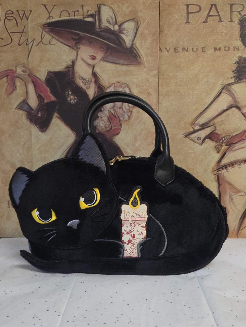 Loungefly Hocus Pocus  Binx Crossbody (Missing Crossbody Strap )